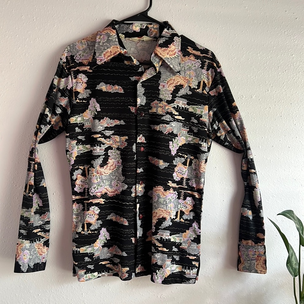 Polyester Black/Pink/Grey/Orange Long Sleeve Patterned Button Down Medium